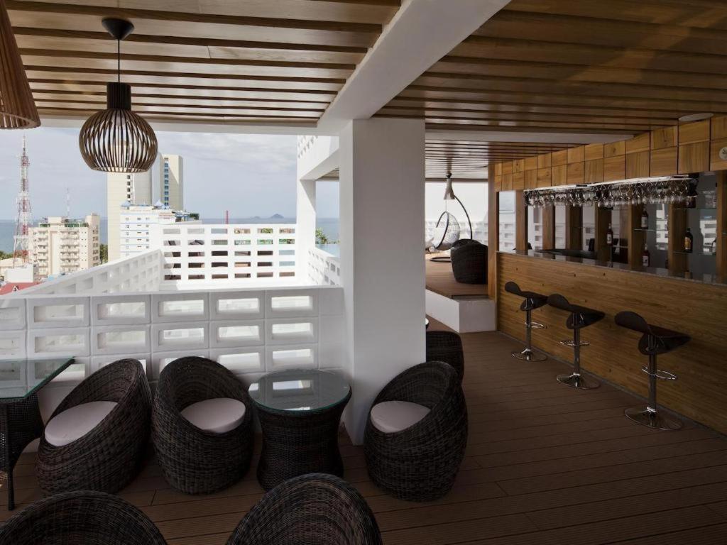 Golden Holiday Hotel Nha Trang Exterior foto
